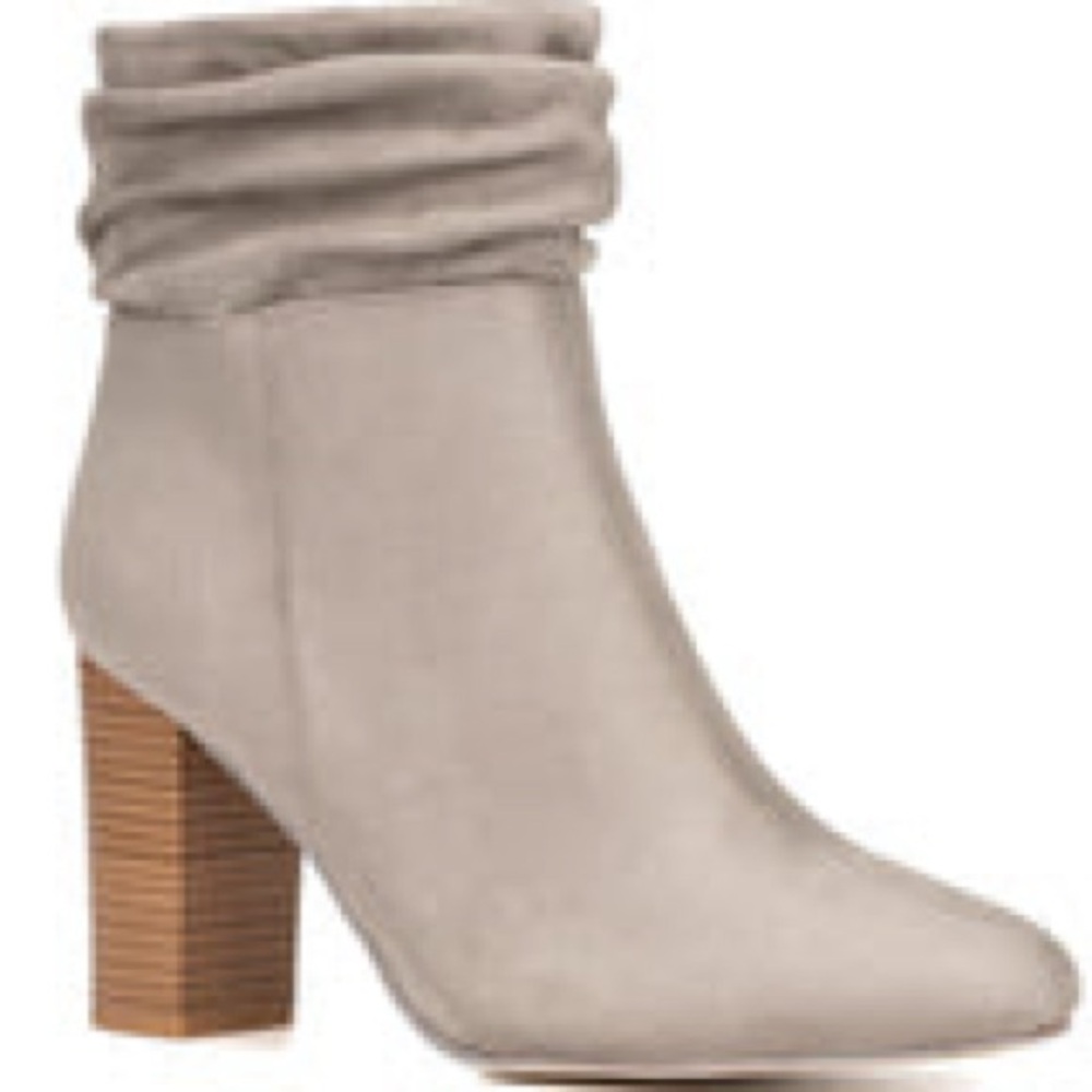 Sandy Bootie Womens Almond Toe Zipper Ankle Boots (SOLD OUT)
